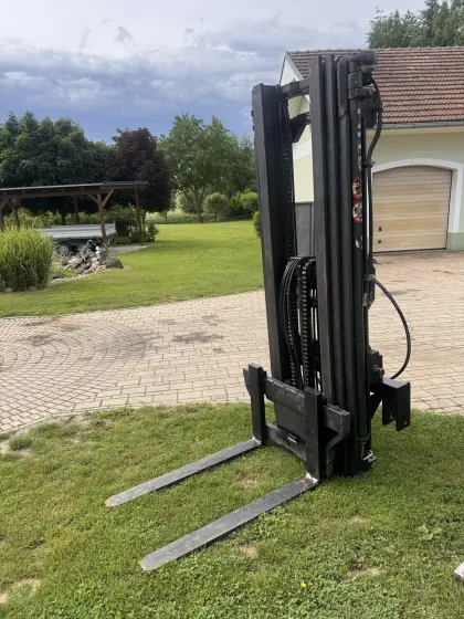 Heckstapler-Hubgerüst zu verkaufen