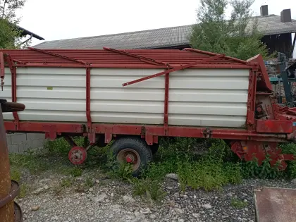Pöttinger Ladewagen Tandem, inkl. 4 gebrauchte Kompletträder