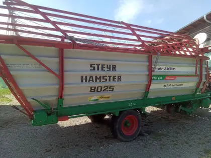 Steyr Ladewagen Hamster 8025