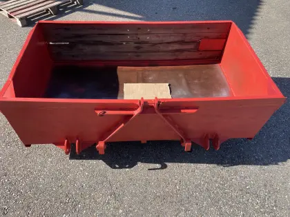 Heckkiste bzw. Frontkiste, Außenmaß 185 x 110 x 50