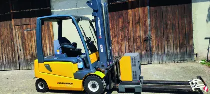 Elektrostapler EFG 430 Jungheinrich