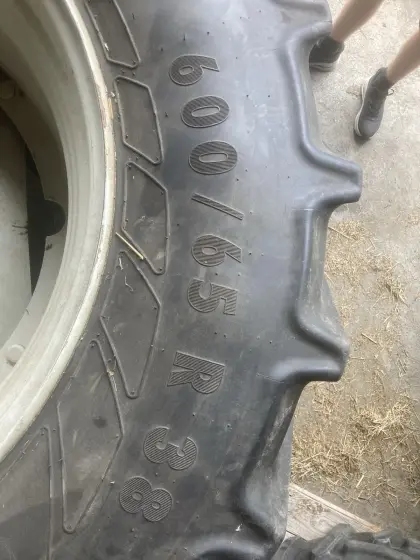 Reifen 600/65R38