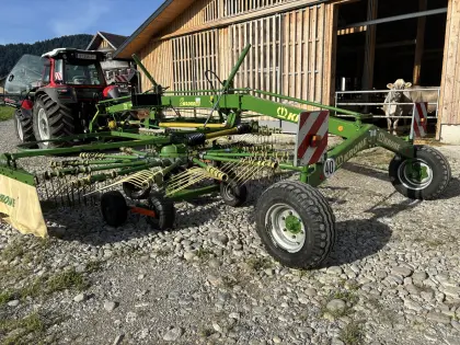 Krone Swadro 807 Seitenschwader