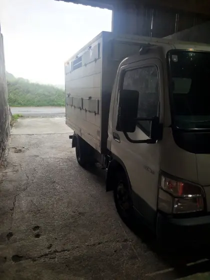Viehtransporter Mitsubishi Canter