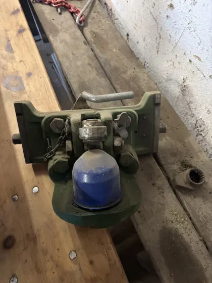 Anhängerkupplung K80 für John Deere