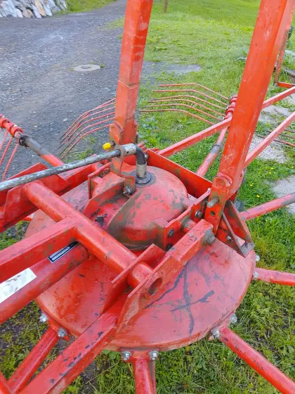 Fella RTF 335