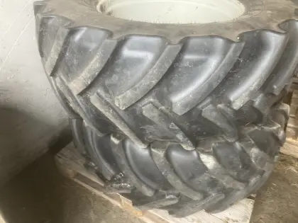 Reifen 480/65R28