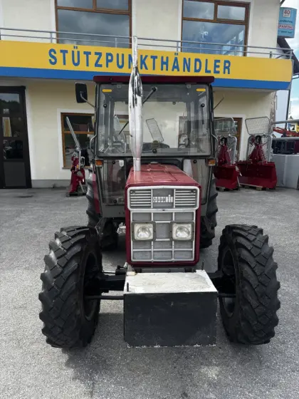 IHC 833 Allrad