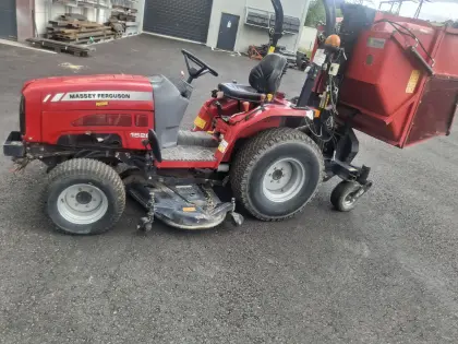 Massey Ferguson 1528