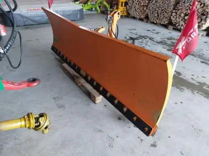 Hydrac Schneepflug UNI 290