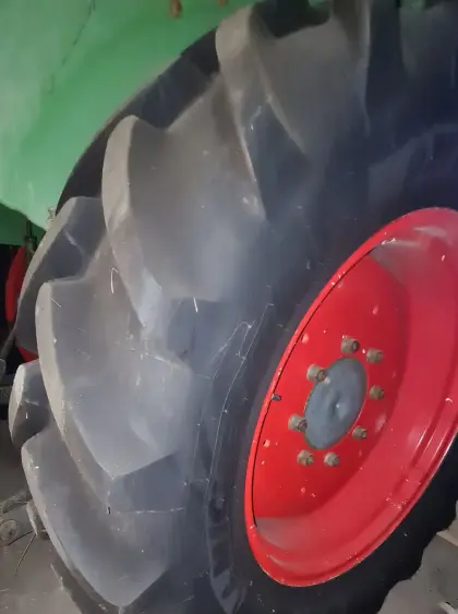 Kompletträder Michelin Omnibib 380/70 R28