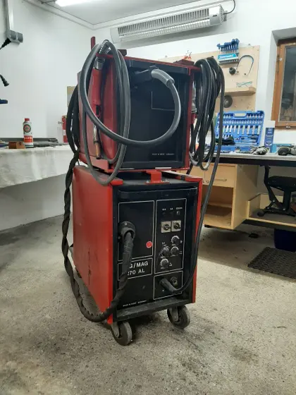 MIG/MAG Schweißgerät 270 AL