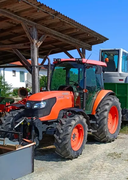 Traktor Kubota M8540