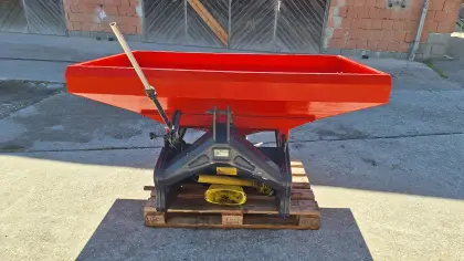 Düngerstreuer Pöttinger Landsberg HDS690 CX1