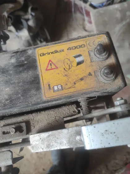 Verkaufe Grindlux 4000