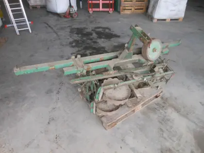Feldherr Einzelkornsähmaschine