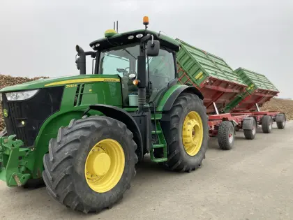 John Deere 7230R