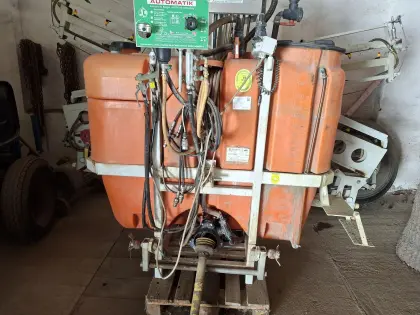 Feldspritze Jessernigg, 1.000 l, 15 m