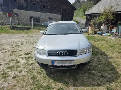 Viele Autoteile sind neu