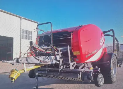 Lohnpressen mit Maschio Mondiale 120 mit Mandelfoliebindung