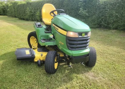 John Deere X534 Rasentraktor