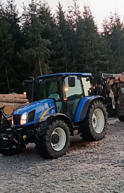 New Holland T5040