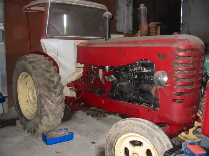 Anzeige Massey Harris 744D, Scheunenfund, Massey Ferguson 744D
