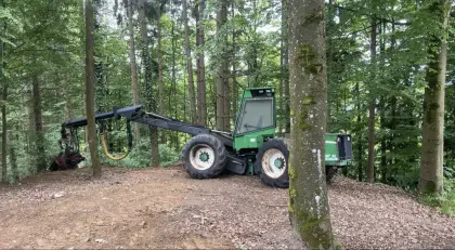 Skogsjan 487XL Harvester