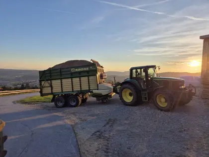 John Deere 6920