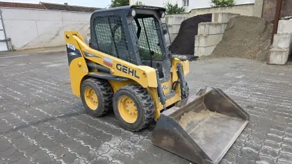 Gehl Bobcat R135