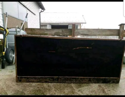 Futterautomat für Lämmer