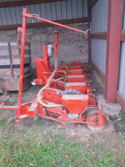 Becker 6-reihiger Maissetzer