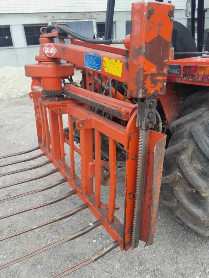 Siloblockschneider KUHN 1201
