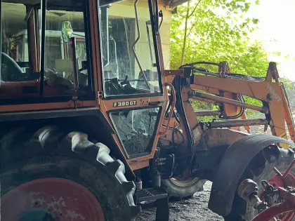 Traktor Fendt Geräteträger 380 GTA