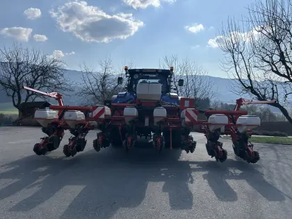Kuhn Maxima 2 RX Maissetzgerät 8-reihig