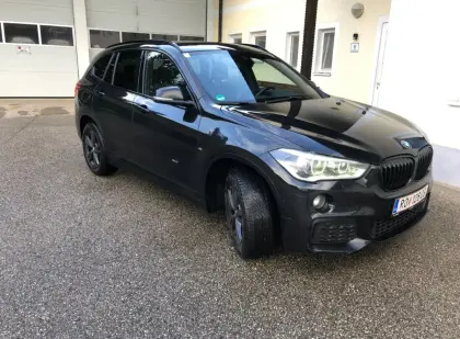 BMW X1 xDrive Allrad M-Paket