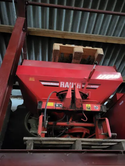 Rauch Streuer