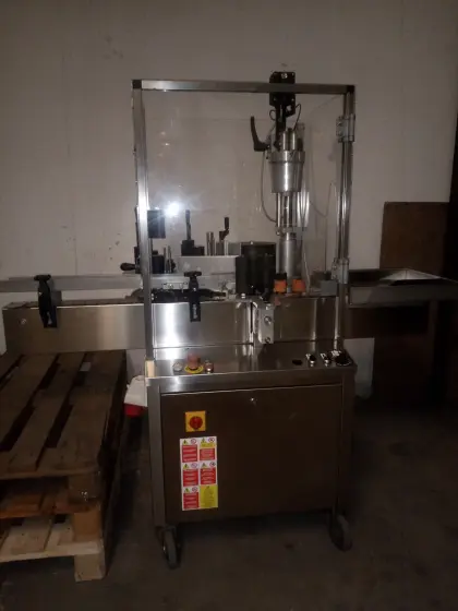Enos Etikettiermaschine, Plastimarne Enos Miriam