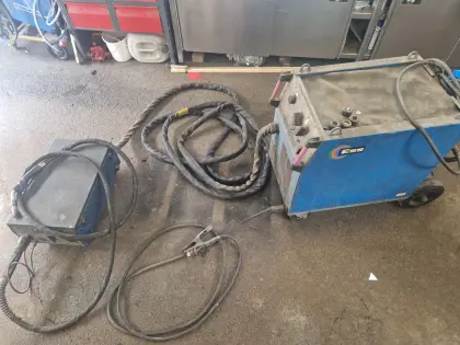 MAG-Schweißgerät ESS ECOMAG 404