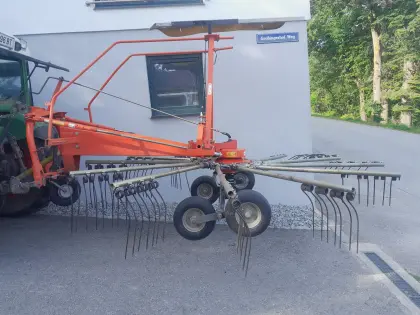 Schwader Fella 456 DN