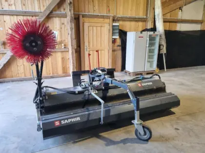Saphir Kehrmaschine FKM 261