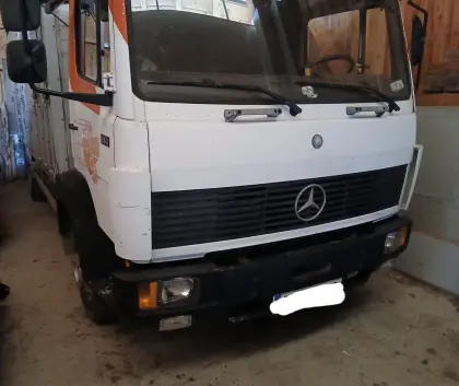 Mercedes 814 Viehtransporter Mercedes 814