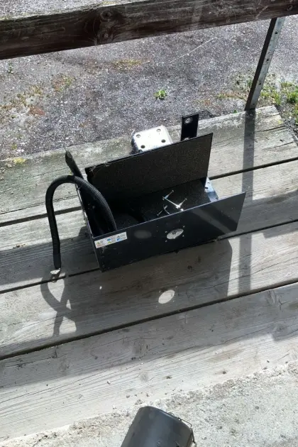 Steyr Batteriekasten-Abdeckung MT