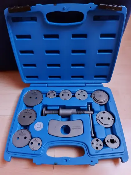 Bremskolben-Rücksetzwerkzeug SW-Stahl, 13-teilig, neu