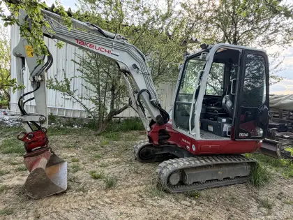 Takeuchi TB240