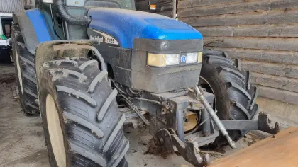 TM 155 New Holland TM155