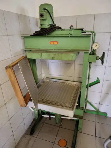 Hydr. Mostpresse Marke Dirnberger