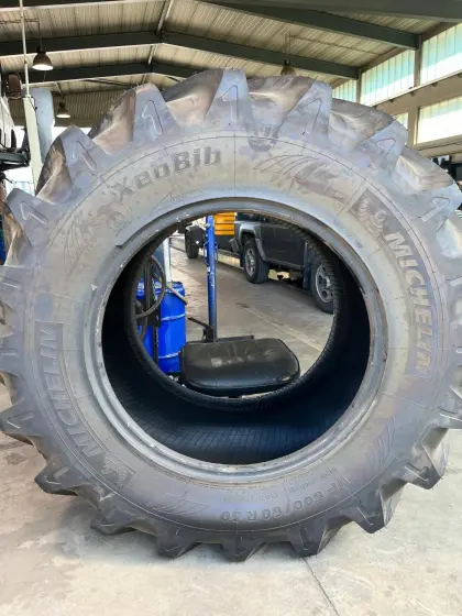 Michelin XeoBib VF 600/60R30
