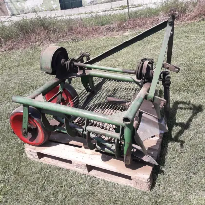 Erdäpfelroder KUXMANN Schwingsiebroder, Vorratsroder