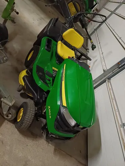 John Deere Rasentraktor X 350R